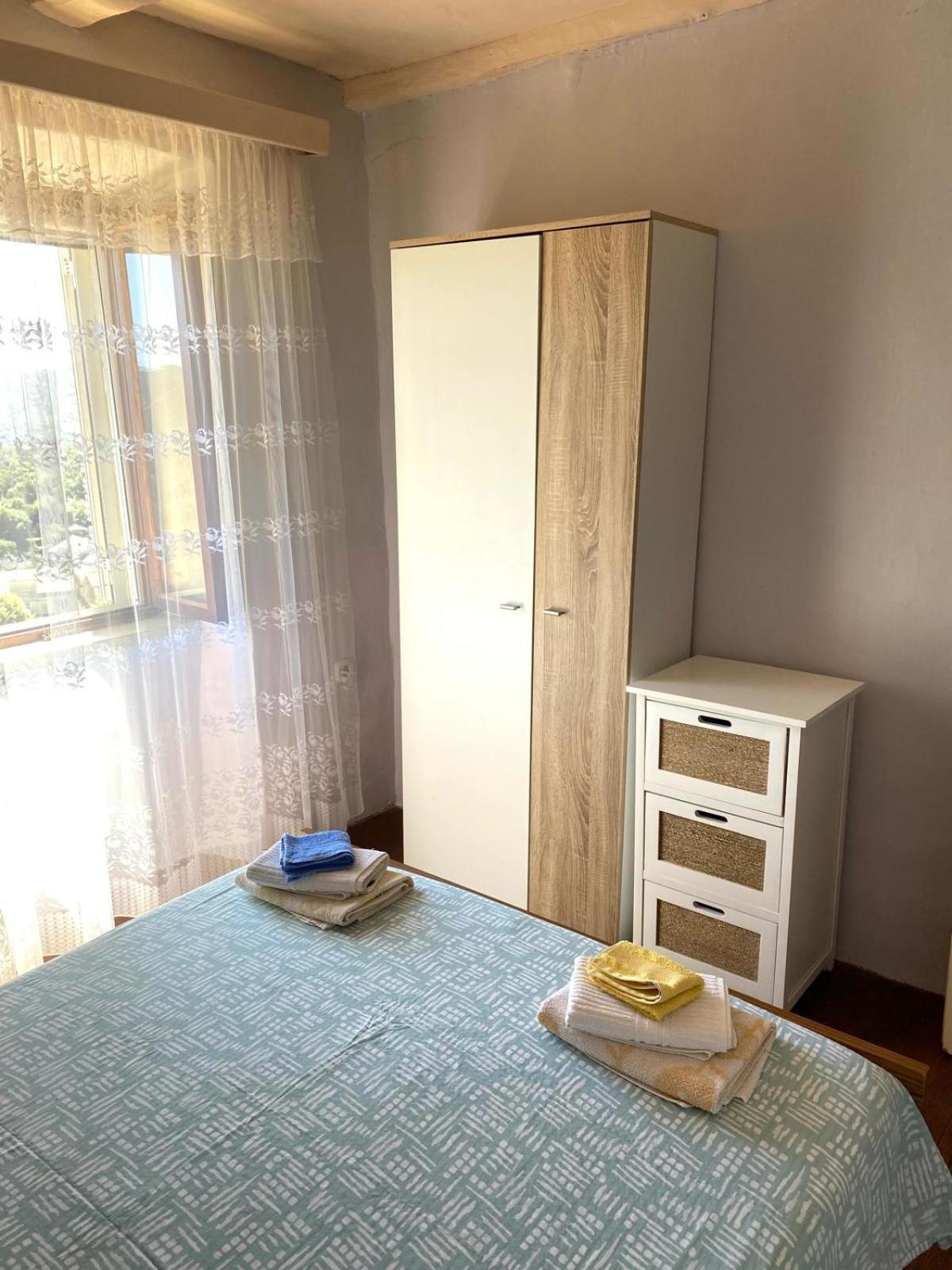 Apartment Cacini Dvori Lastovo Eksteriør billede